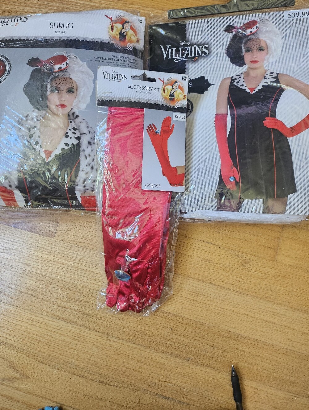Halloween Disney Cruella De Vil Dress-shrug & Red Gloves